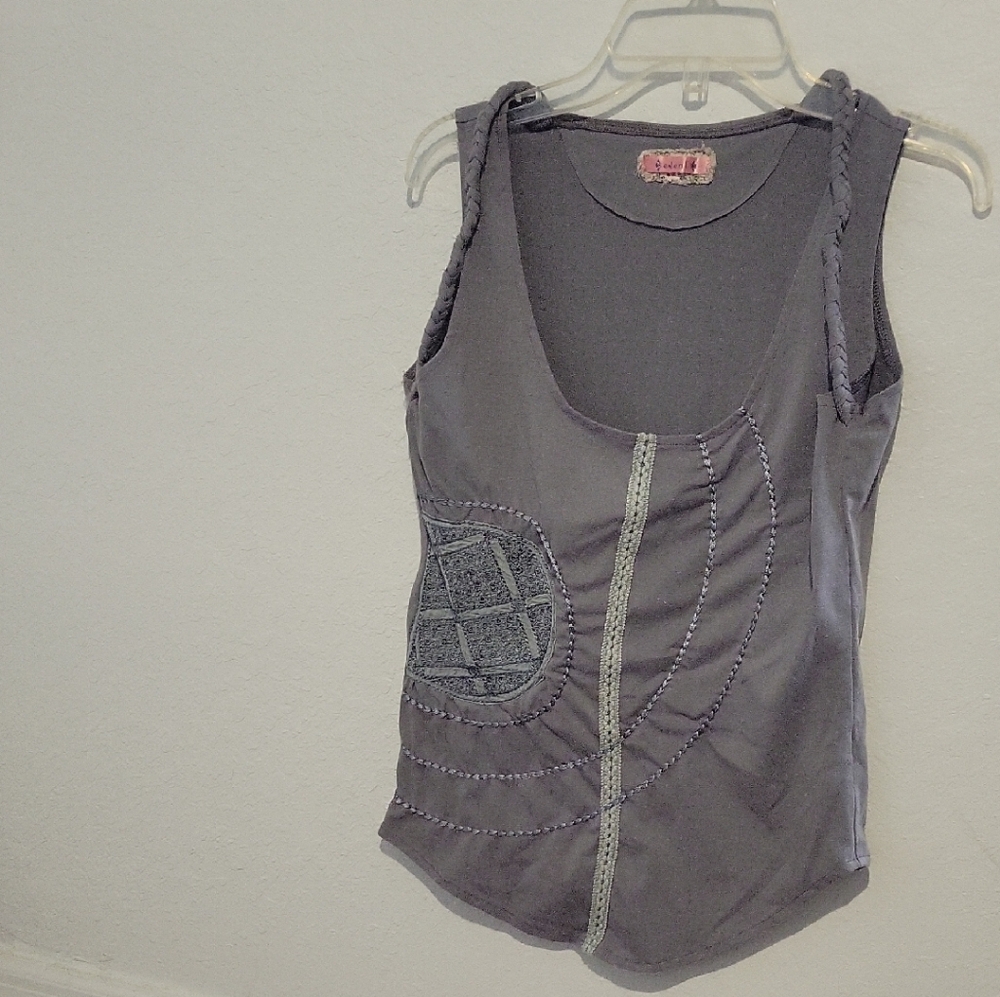 Chic Gray Tank Top with Stitched Design